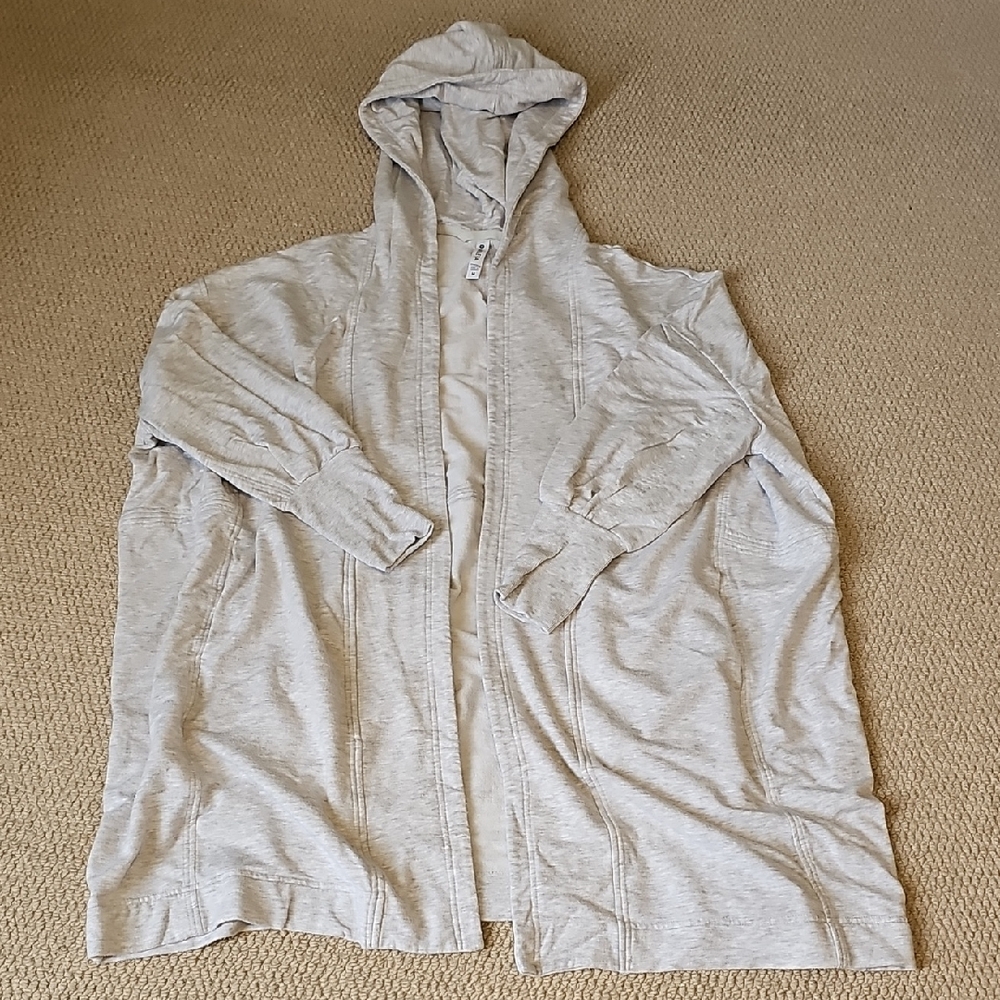 Athleta Mantra Wrap Cardigan Sz M Gray